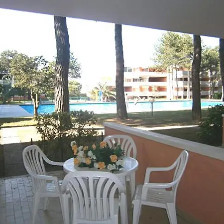 Апартаменты Villaggio Solarium Бибионе